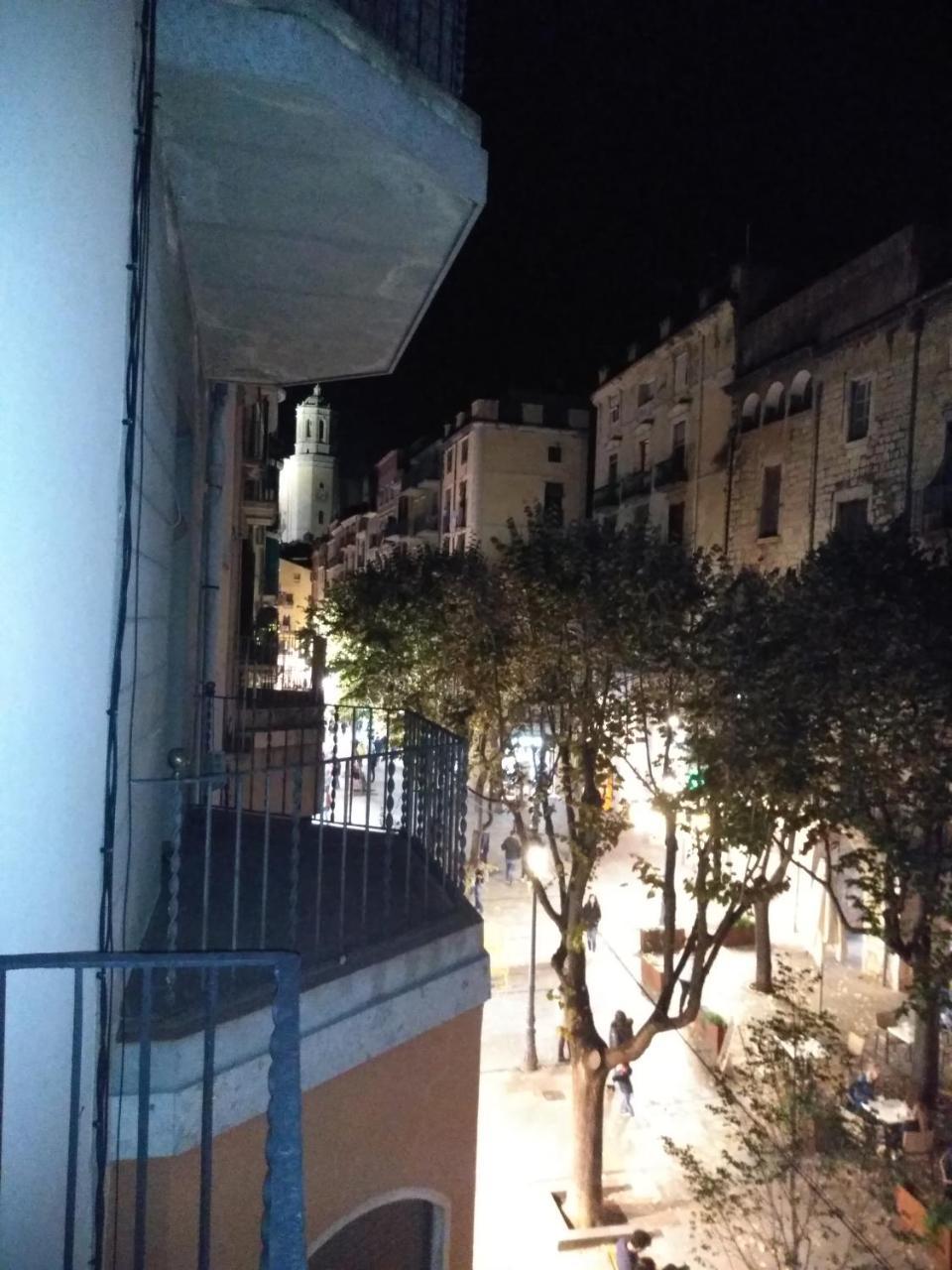 Onyar Apartments Rambla De La Llibertat 27 Girona Exterior photo