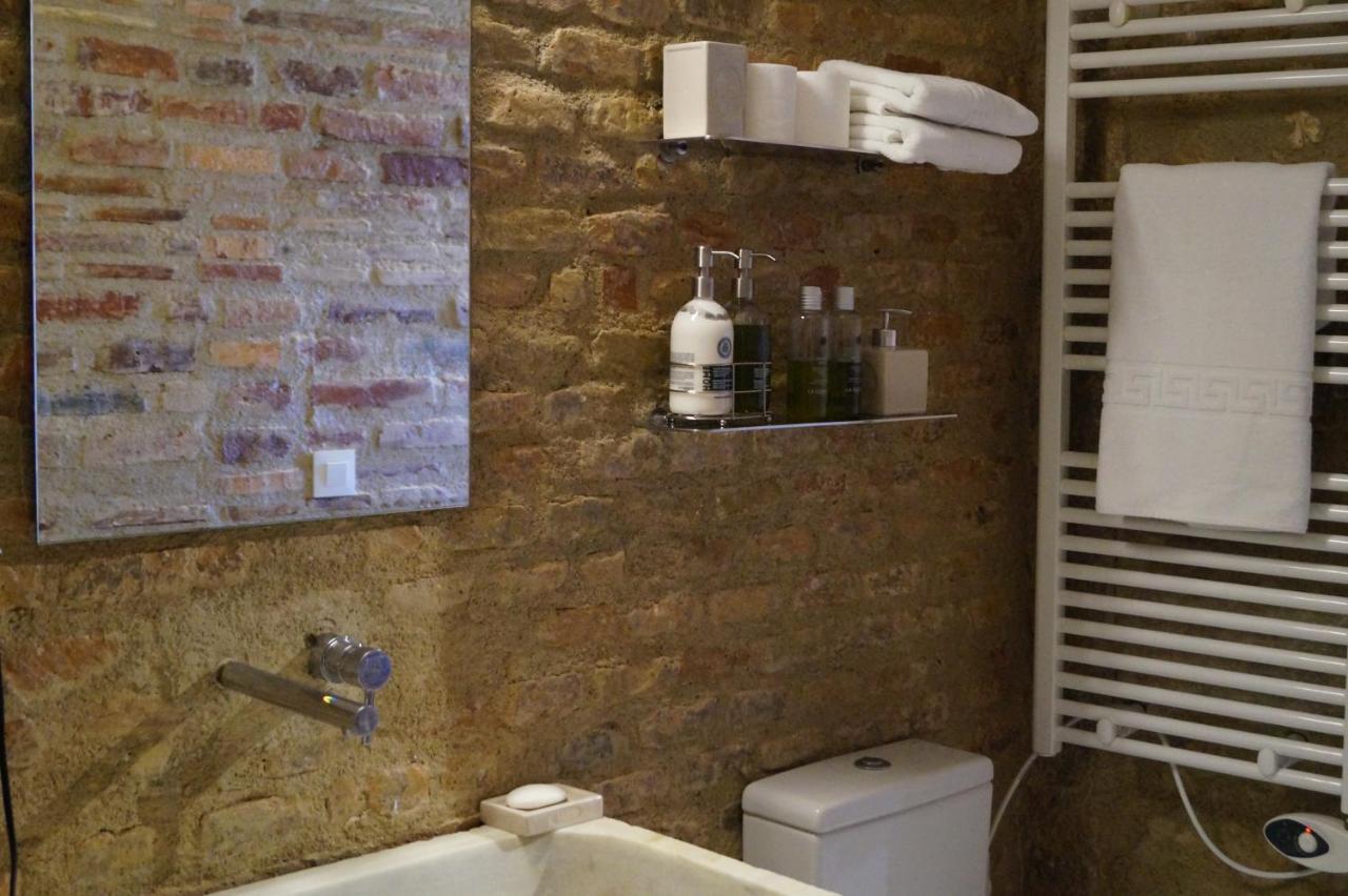 Onyar Apartments Rambla De La Llibertat 27 Girona Exterior photo